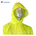 Fluoreszierendes gelbes PVC / Nylon-Material mit hoher Sichtbarkeit Multi-Pocket-Jacke gelb reflektierende Regenmantel heißer Verkauf auf Alibaab